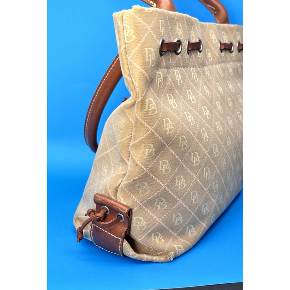 Vintage Dooney & Bourke DB Tulip Tassel Tote Shoulder signature Handbag Purse - Picture 6 of 16